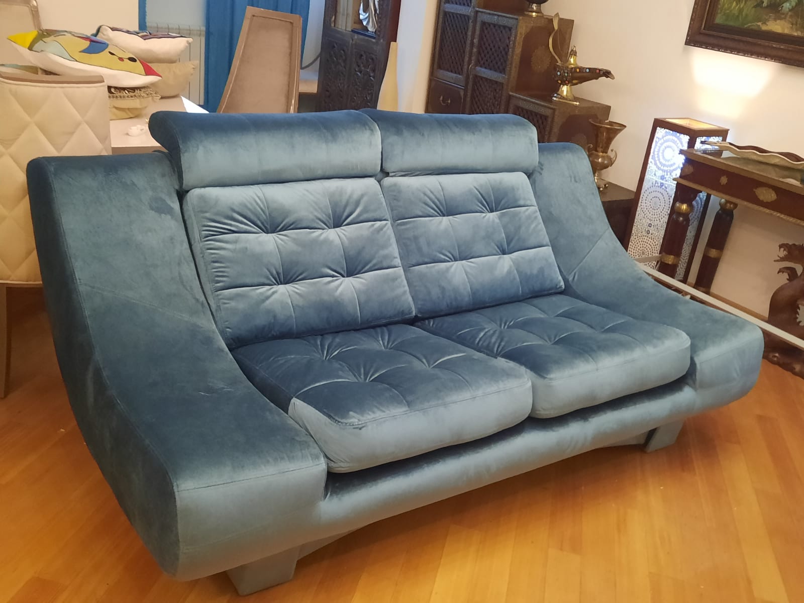 Обивка дивана на дому. Коркино